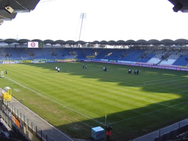Vrancken ziet Rayo Vallecano als ideale voorbereiding op Champions League-duel met Sturm Graz