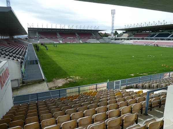 Bassco Soyer maakt stap naar het eerste elftal van Gil Vicente voor seizoen in de Primeira Liga