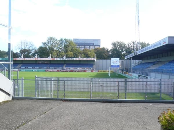 Silva Timas maakt transferstap naar Excelsior: driejarig contract voor MVV-verdediger