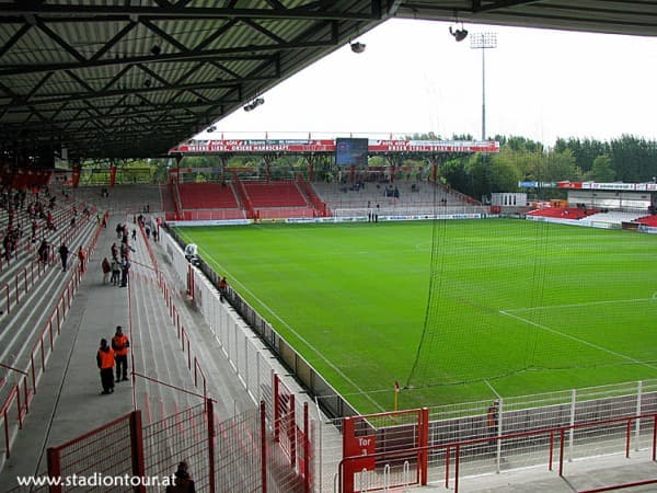 Hütter keert terug bij Frankfurt: «Met gänsehaut op het trainingsplein»