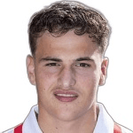Tottenham volgt Sevilla-linksback Joaquín Osó op de radar, maar prioriteit ligt elders