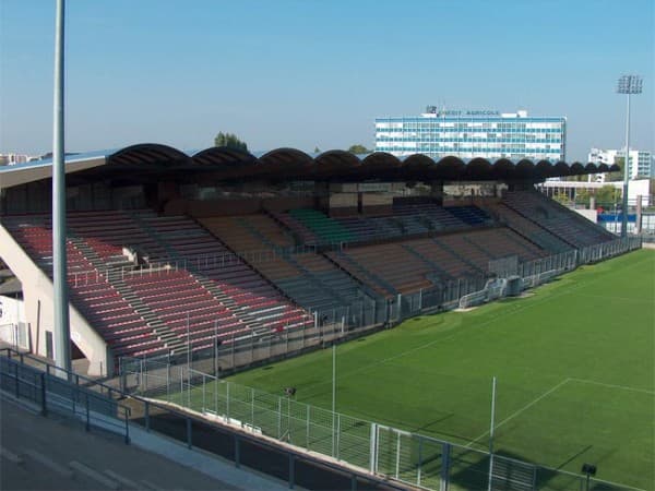 Angers SCO hervat training met beperkte selectie tijdens internationale break